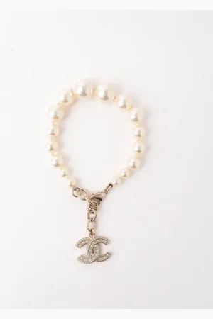 CHANEL Imitation Pearl Bracelet