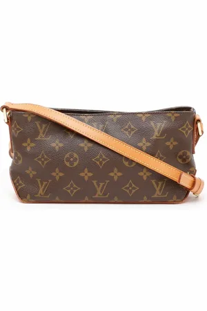 LOUIS VUITTON Monogram Trotteur Crossbody Bag