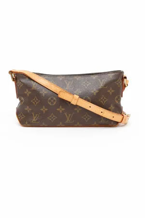 LOUIS VUITTON Monogram Trotteur Crossbody Bag