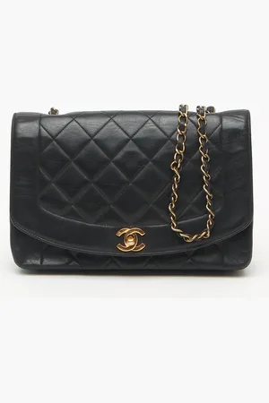 CHANEL Medium Diana Bag