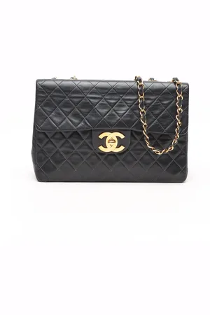 CHANEL Classic Maxi Single Flap Bag