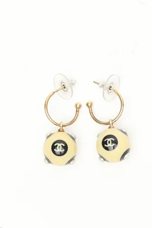 CHANEL Coco Mark Pearls Earrings
