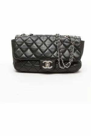 CHANEL Classic Medium Double Chain Single Flap Bag