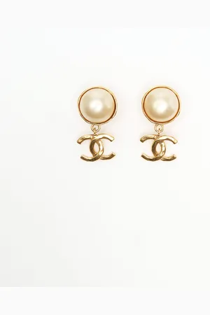CHANEL Coco Mark Pearl Earrings