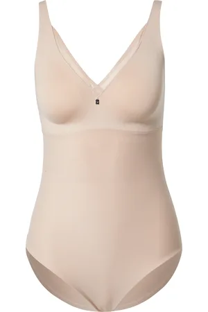 Triumph Muotoileva body 