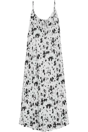 Bershka Kesämekko