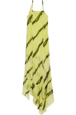 Bershka Kesämekko