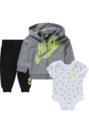 Nike Setti