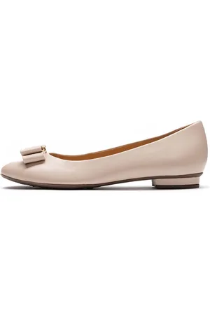 Kazar Ballerina