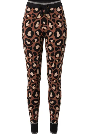 River Island Housut