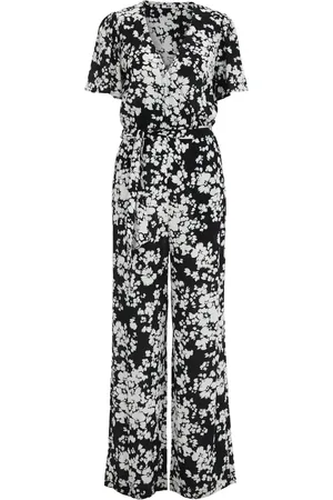 WE Fashion Haalari