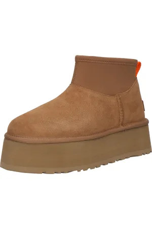 UGG Bootsit 