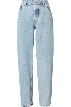 Calvin Klein Farkut 