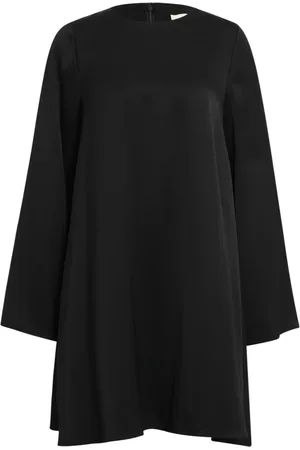 Banana Republic Mekko
