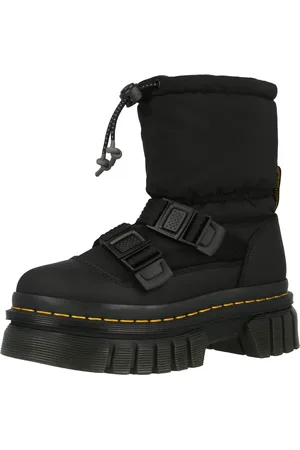 Dr. Martens Talvisaappaat 