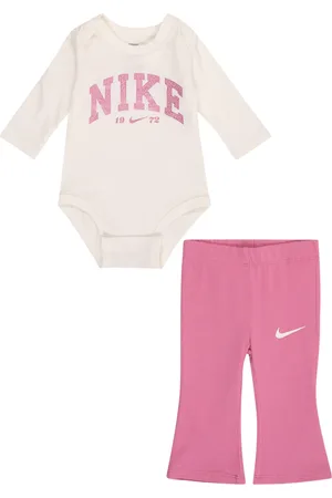 Nike Setti 