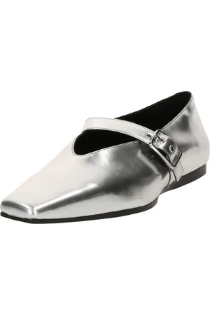 Vagabond Nauhaballerina 