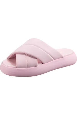 TOMS Pistokkaat 