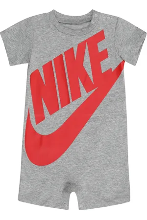Nike Overall 