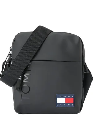 Tommy Hilfiger Olkalaukku