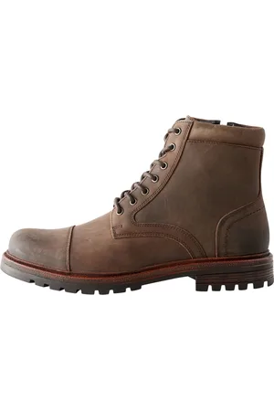 Next Nauhabootsit