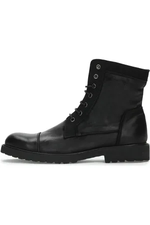 Kazar Nauhabootsit