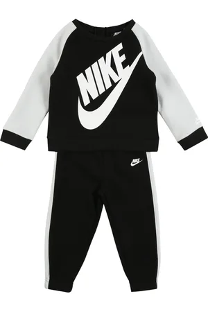 Nike Juoksupuku