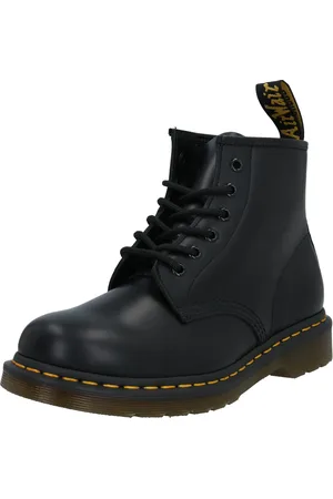 Dr. Martens Nauhabootsit