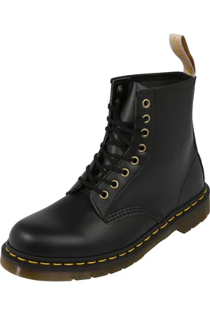 Dr. Martens Nauhabootsit 