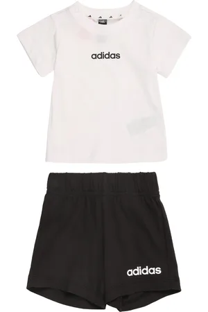 adidas Treenipuku