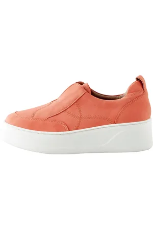 Next Slip on -tennarit 