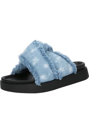 INUIKII Pistokkaat
