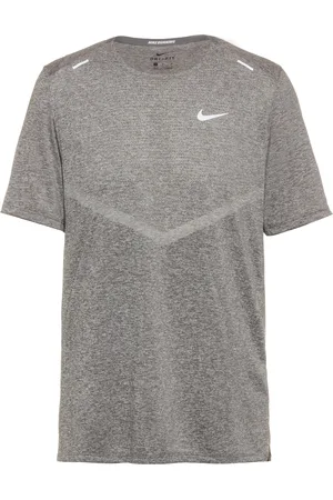 Nike Toiminnallinen paita 