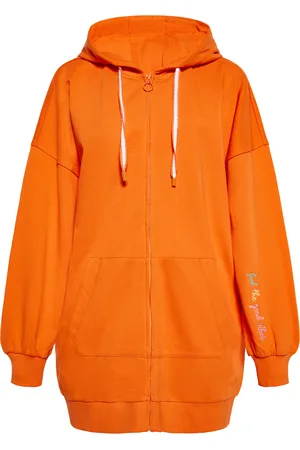 IZIA Collegetakki