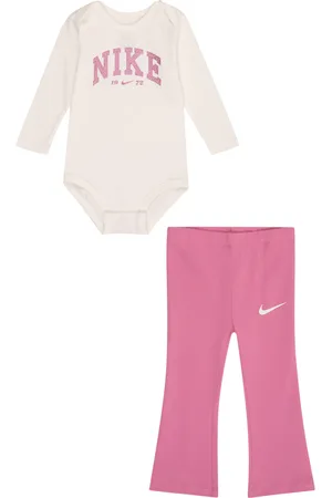 Nike Setti 