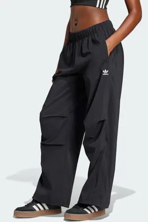 adidas Essentials Ripstop Parachute Pants