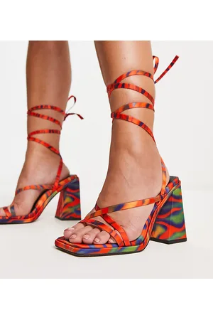 ASOS Naiset Sandaletit - Wide Fit Nara strappy block heeled sandals in