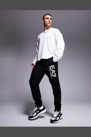 EA7 Sorte joggingbukser med logo foran