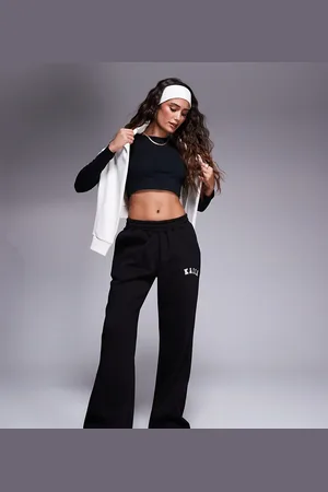 Kaiia Petite - Sorte joggingbukser med vide ben og broderet logo