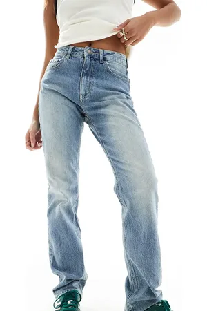 Stradivarius Petite - STR - Jeans med lige ben og stretch i