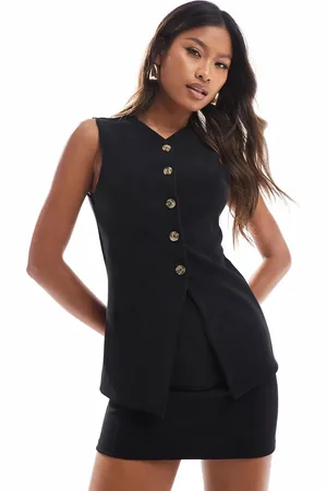 ASOS Ribstrikket longline-vest med knapper og V-hals i - Del af sæt