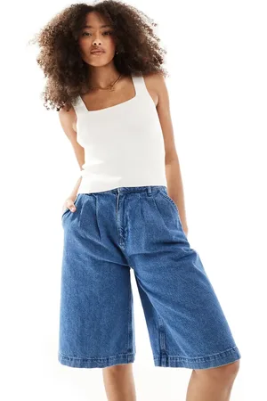 Miss Selfridge Strikket croptop med firkantet hals og tykke stropper i cremehvid