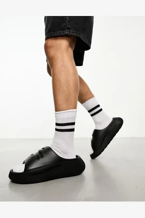 Lacoste Serve 3.0 Sorte sliders