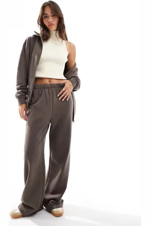 Cotton On Cotton On - Brune joggingbukser med vide ben i fleece
