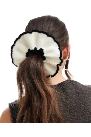 ASOS Scrunchie med strikket detalje og kontrasterende kanter