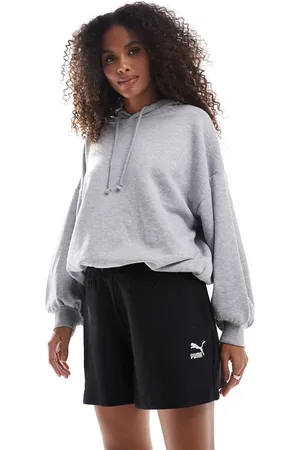 PUMA Classics - Sorte og ribstrikkede shorts