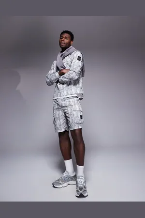 Marshall Artist Flerfarvede cargoshorts med falmet camouflageprint - Del af sæt