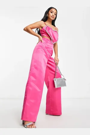 Collective The Label Valentinsdag - jumpsuit med vide ben og hjerteformet front med udsmykning - Kun hos ASOS-Lyserød
