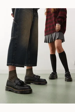 Dr. Martens Adrian Bex - Sorte unisex-loafers i læder