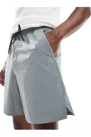 Nike Dri-FIT Unlimited - Grå og vævede 7-tommersshorts